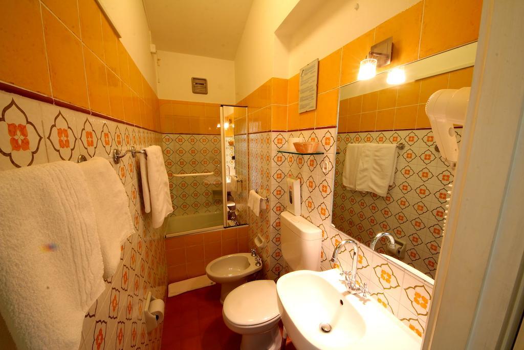La Favorita Apricale B&B & Ristorante Oda fotoğraf