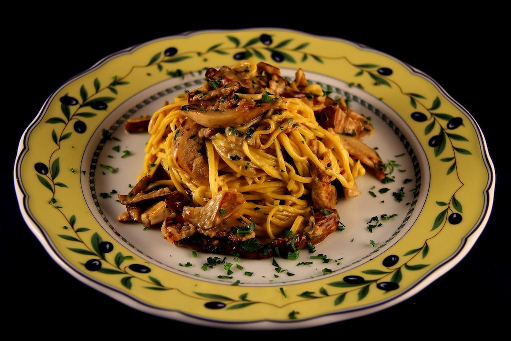 La Favorita Apricale B&B & Ristorante Dış mekan fotoğraf
