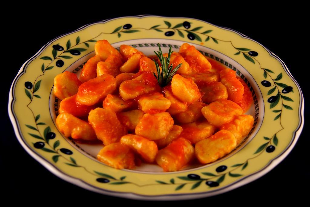 La Favorita Apricale B&B & Ristorante Dış mekan fotoğraf