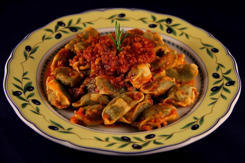 La Favorita Apricale B&B & Ristorante Dış mekan fotoğraf